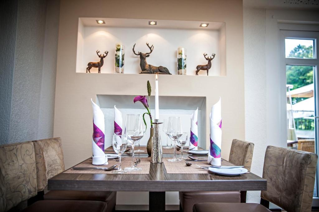 Hotel Restaurant Waldesruh Emstek Exterior photo